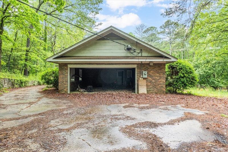 258 Gideon Cemetery Rd, Calhoun, GA 30701