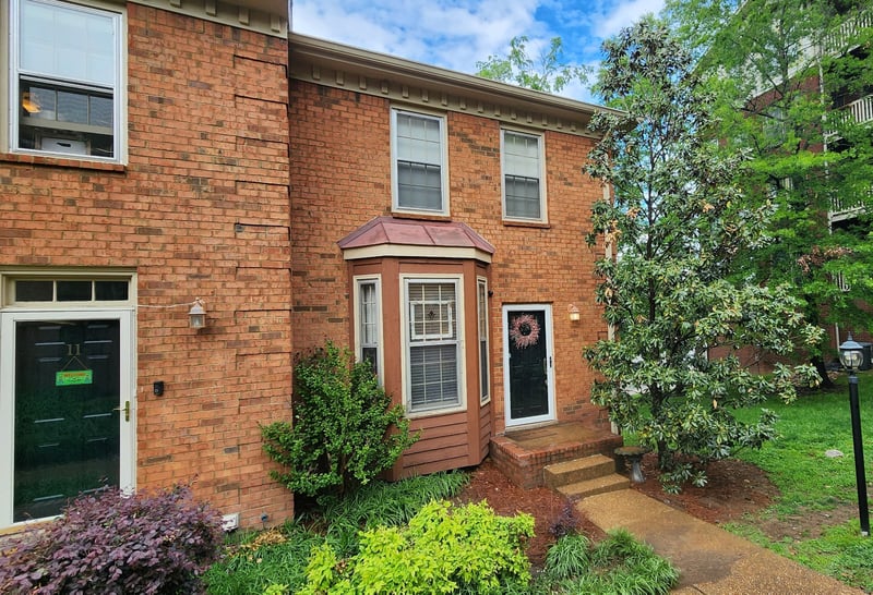 3110 W End Cir #12, Nashville, TN 37203