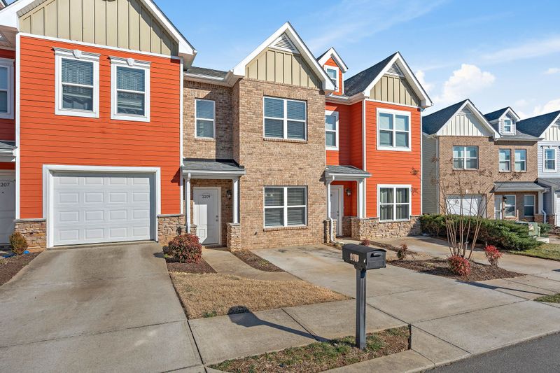 2209 Drone Way, Columbia, TN 38401