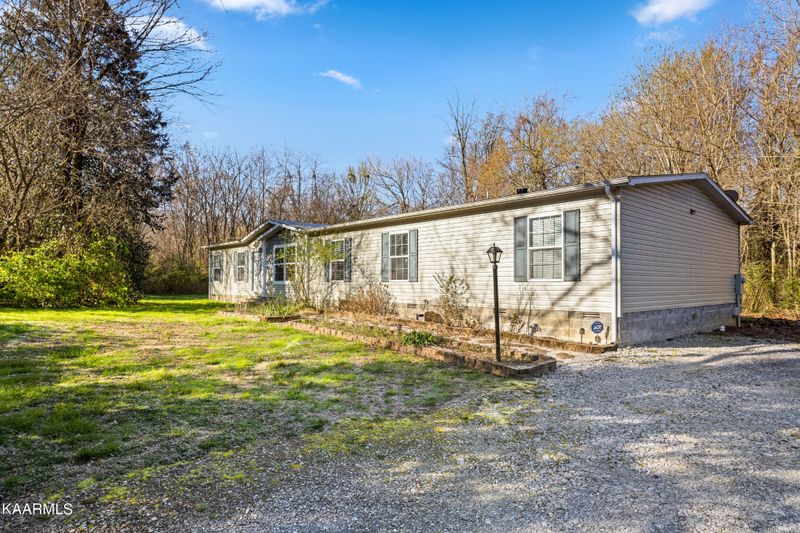 5736 Holston Dr, Knoxville, TN 37924