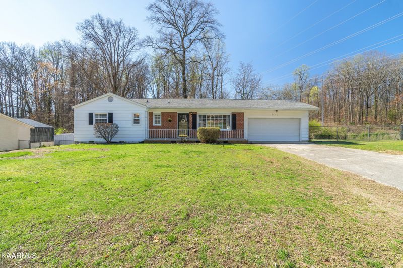 4714 Springbrook Rd, Knoxville, TN 37921