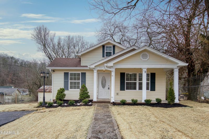 5107 S Sevierville Pike, Knoxville, TN 37920