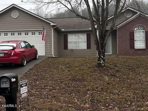 5817 Pine Needle Ln, Knoxville, TN 37921