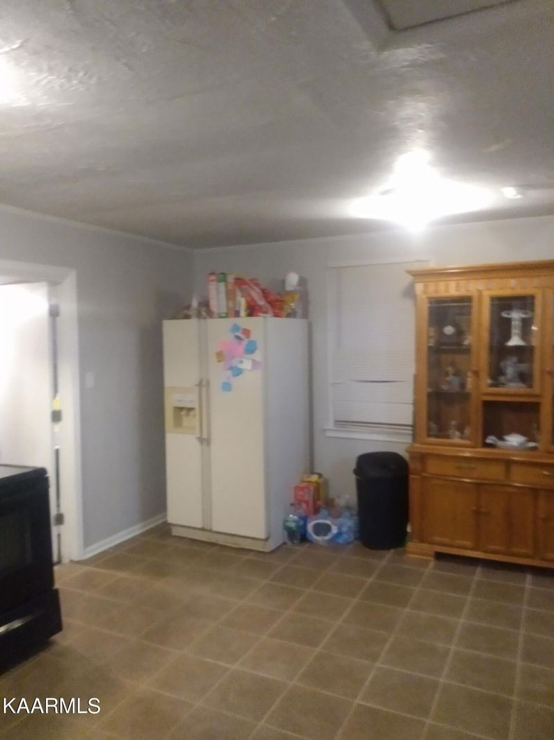 2017 Seminole Ave, Knoxville, TN 37915