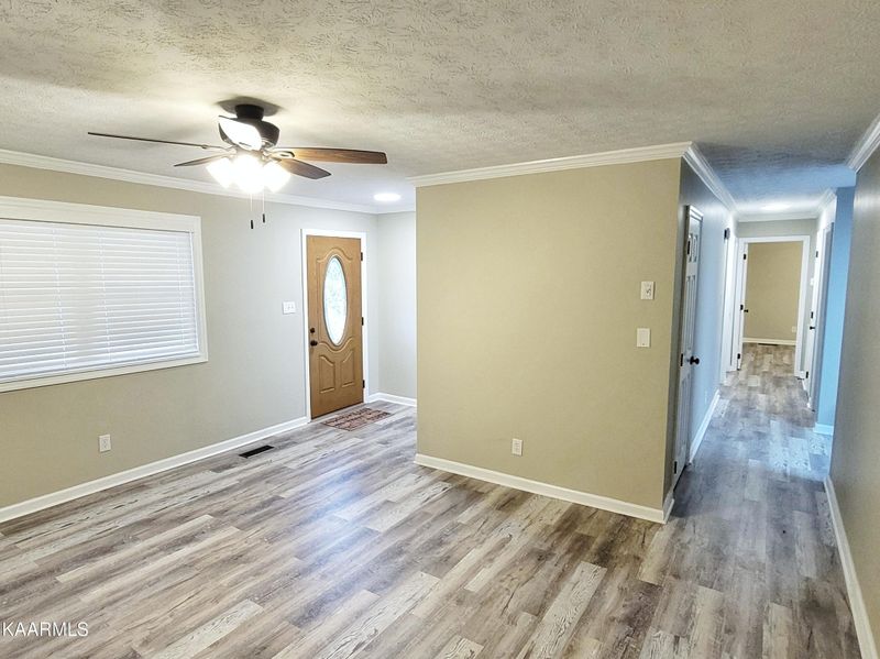 2331 Monterey Rd, Knoxville, TN 37912