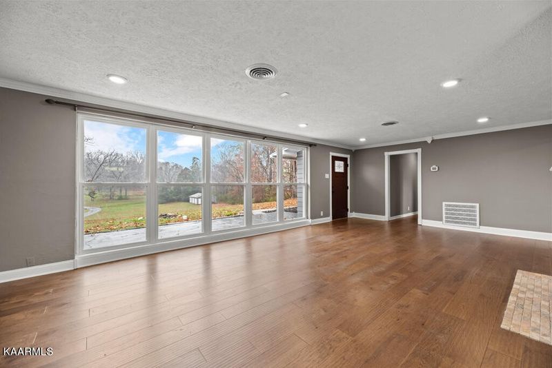 5428 Tazewell Pike, Knoxville, TN 37918