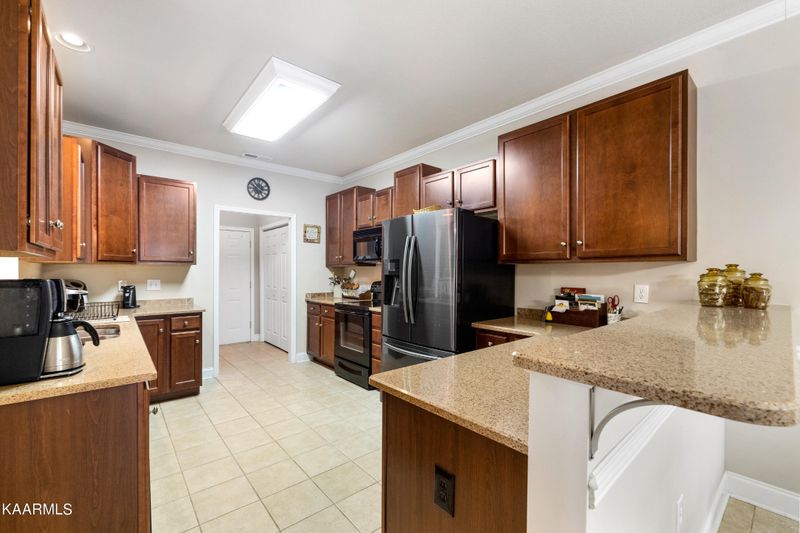 5565 Beverly Square Way, Knoxville, TN 37918