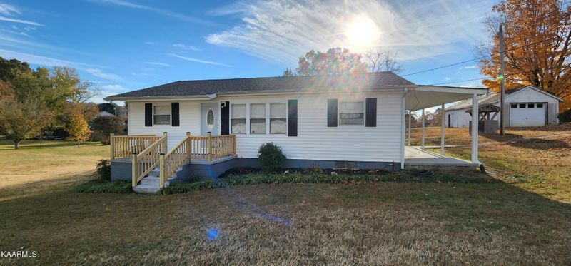 6202 Stormer Rd, Knoxville, TN 37918