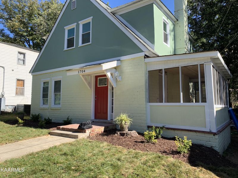1704 Wilder Pl, Knoxville, TN 37915