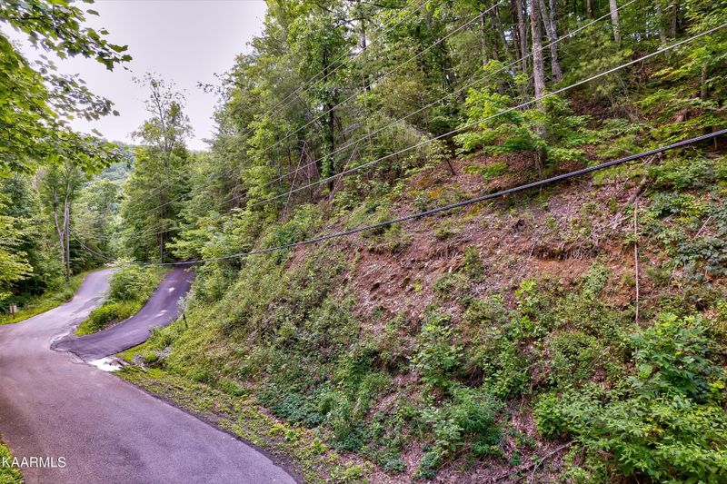 31 Millers Ridge Way, Sevierville, TN 37862