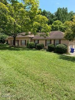 101 Connors Pl, Oak Ridge, TN 37830