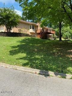101 Connors Pl, Oak Ridge, TN 37830