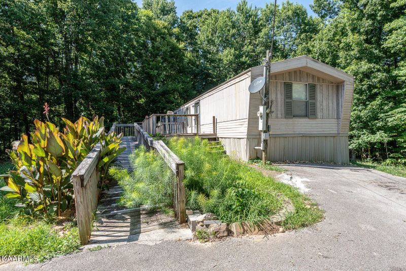 19101920 Highway 72, Maryville, TN 37801