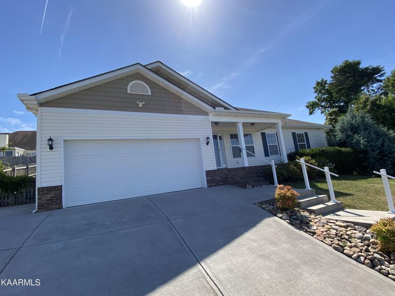 3959 Mountain Vista Rd, Knoxville, TN 37931