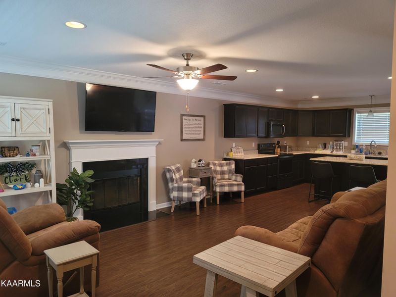 5913 Rain Cloud Rd, Knoxville, TN 37918