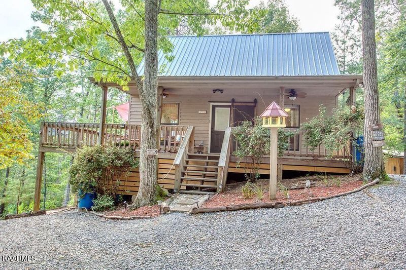 3578 Locust Ridge Rd, Sevierville, TN 37876