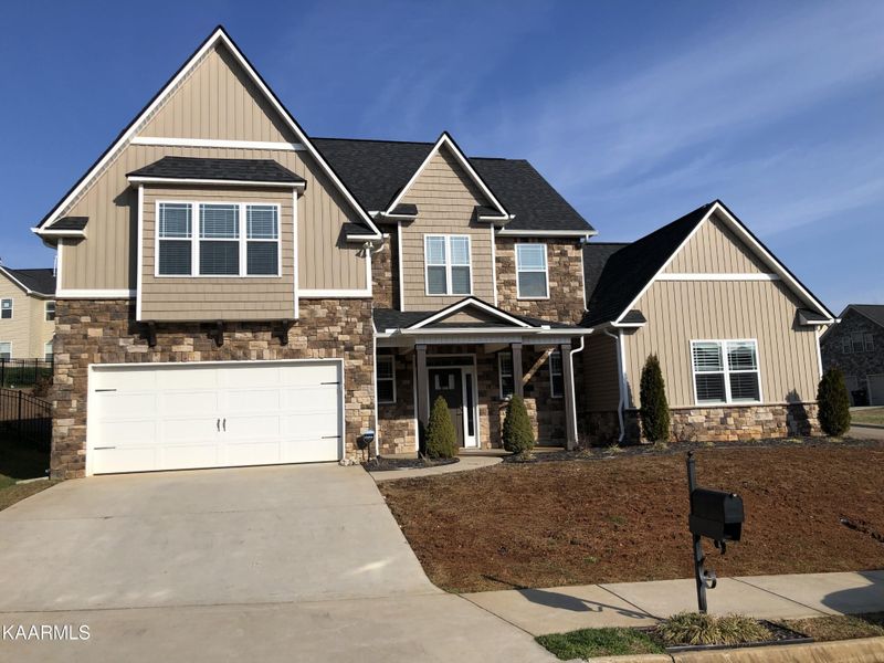 2602 Brooke Willow Blvd, Knoxville, TN 37932