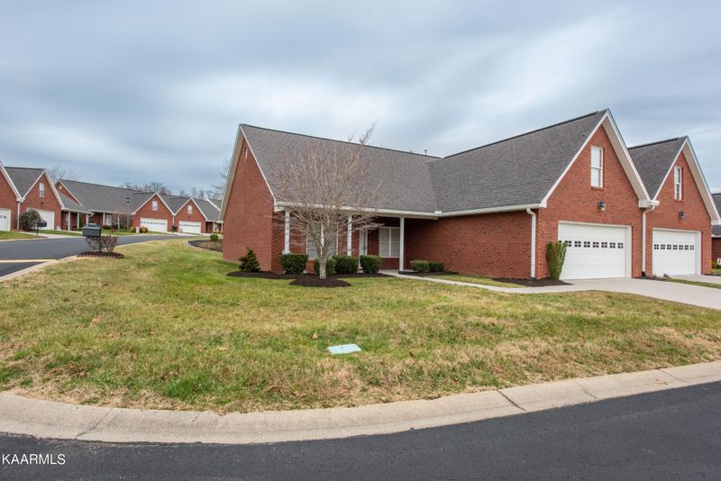 4105 Cletus Way, Knoxville, TN 37938