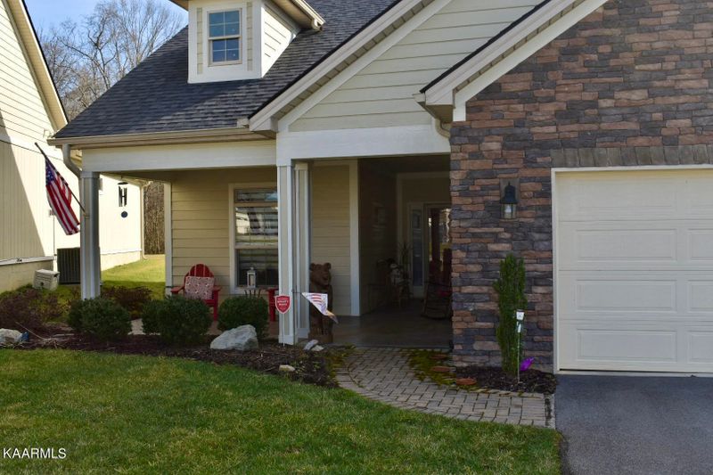 4928 Willow Bluff Cir, Knoxville, TN 37914