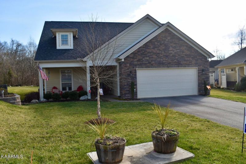 4928 Willow Bluff Cir, Knoxville, TN 37914