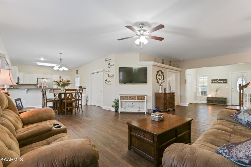 218 Choowa Tc, Loudon, TN 37774