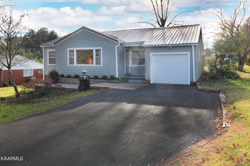 5339 Gaineswood Rd, Knoxville, TN 37918
