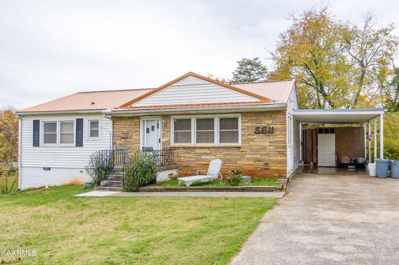 5611 Davida Rd, Knoxville, TN 37912