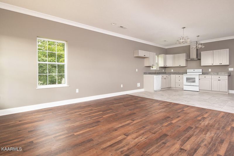 259 Cedar Ave, Knoxville, TN 37917