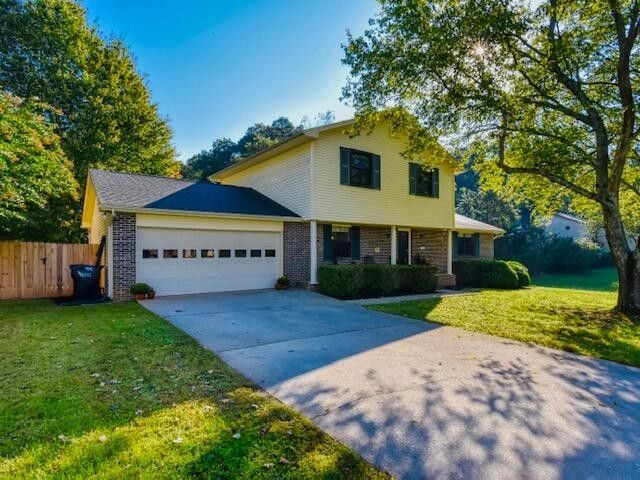1545 Buxton Dr, Knoxville, TN 37922