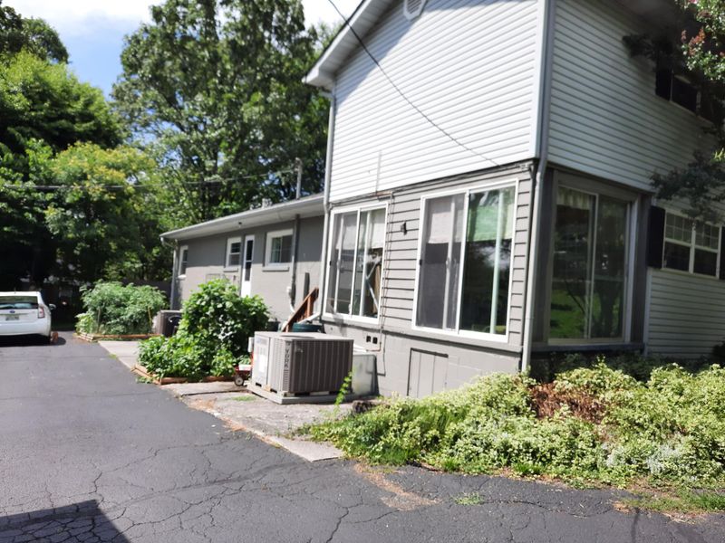 515 Akers St, Maryville, TN 37804