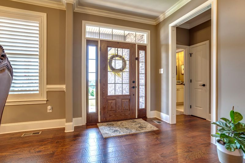 649 Blowing Rock Ln, Knoxville, TN 37922