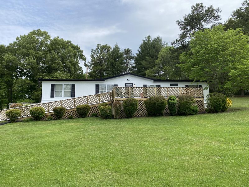 10033 W Emory Rd, Knoxville, TN 37931