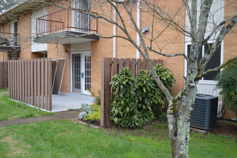 3104 N Broadway St #A2, Knoxville, TN 37917