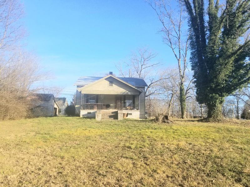 5519 Old Tazewell Pike, Knoxville, TN 37918