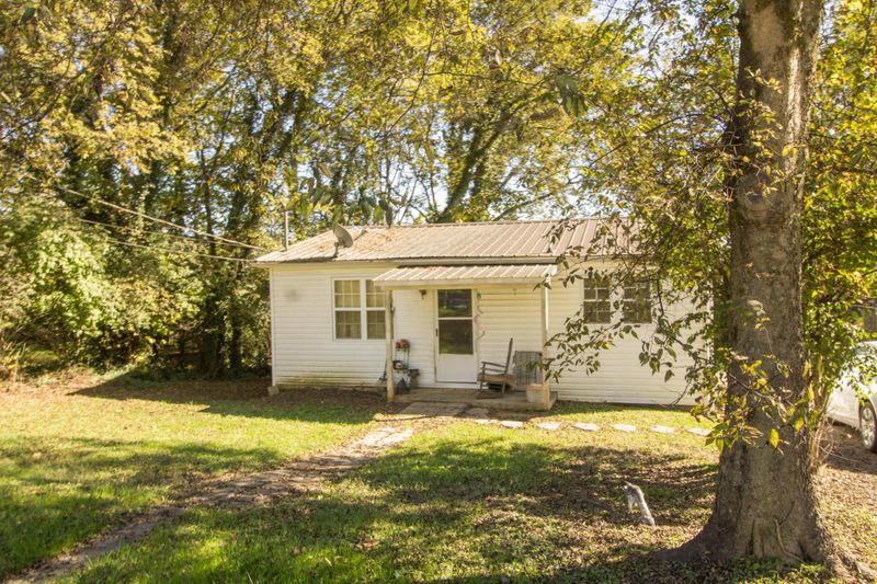 3608 Lyle Ave, Knoxville, TN 37919