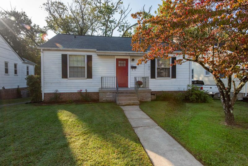2416 Tecoma Dr, Knoxville, TN 37917
