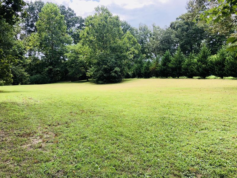 218 Creekwood Dr, Maryville, TN 37804
