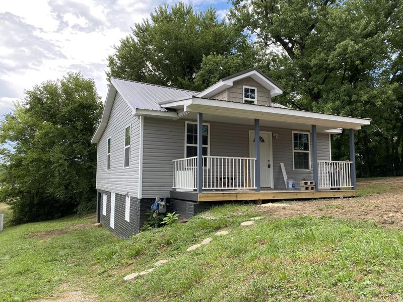 1808 Mcteer, Knoxville, TN 37921