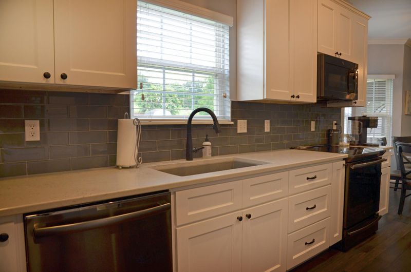 6521 Gentlewinds Dr, Knoxville, TN 37931