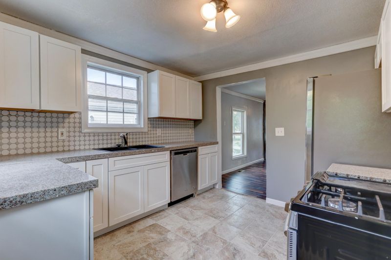 3626 Dance Ave, Knoxville, TN 37919