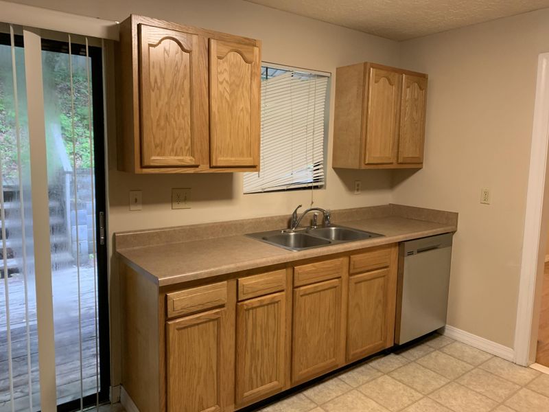 1503 Chert Pit Rd, Knoxville, TN 37923