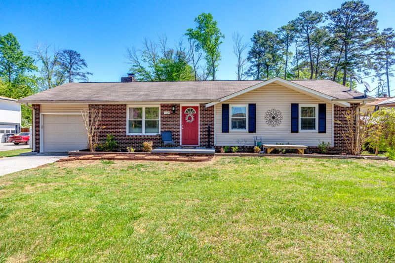 5605 Outer Dr, Knoxville, TN 37921