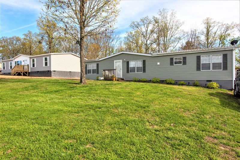 7512 Kays Ridge Ln, Knoxville, TN 37914