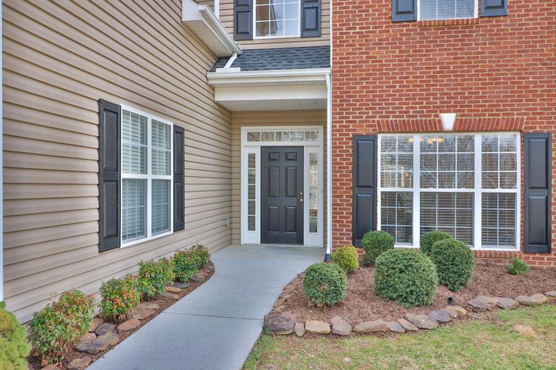 2928 Oakleigh Township Dr, Knoxville, TN 37921