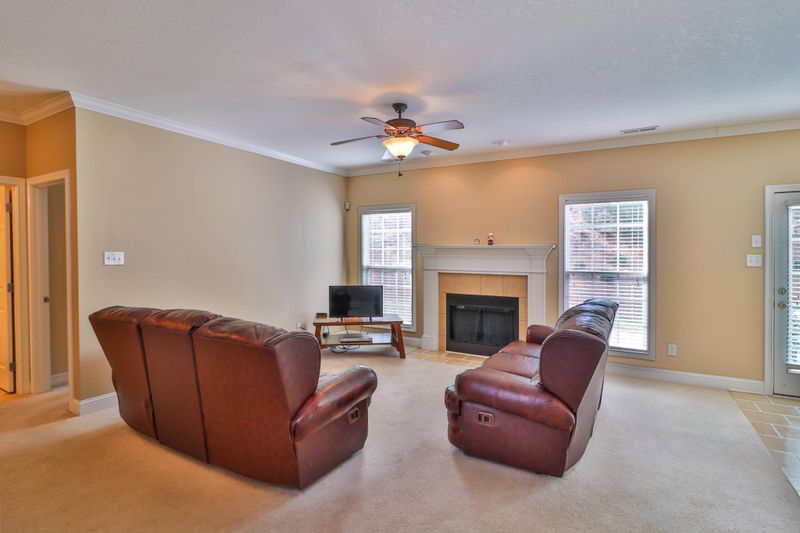 2928 Oakleigh Township Dr, Knoxville, TN 37921