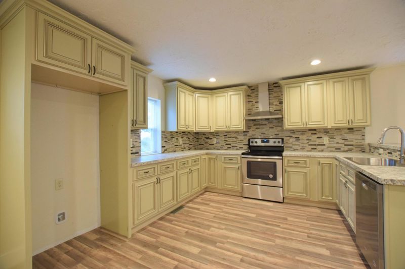 102 Euclid Cir, Oak Ridge, TN 37830