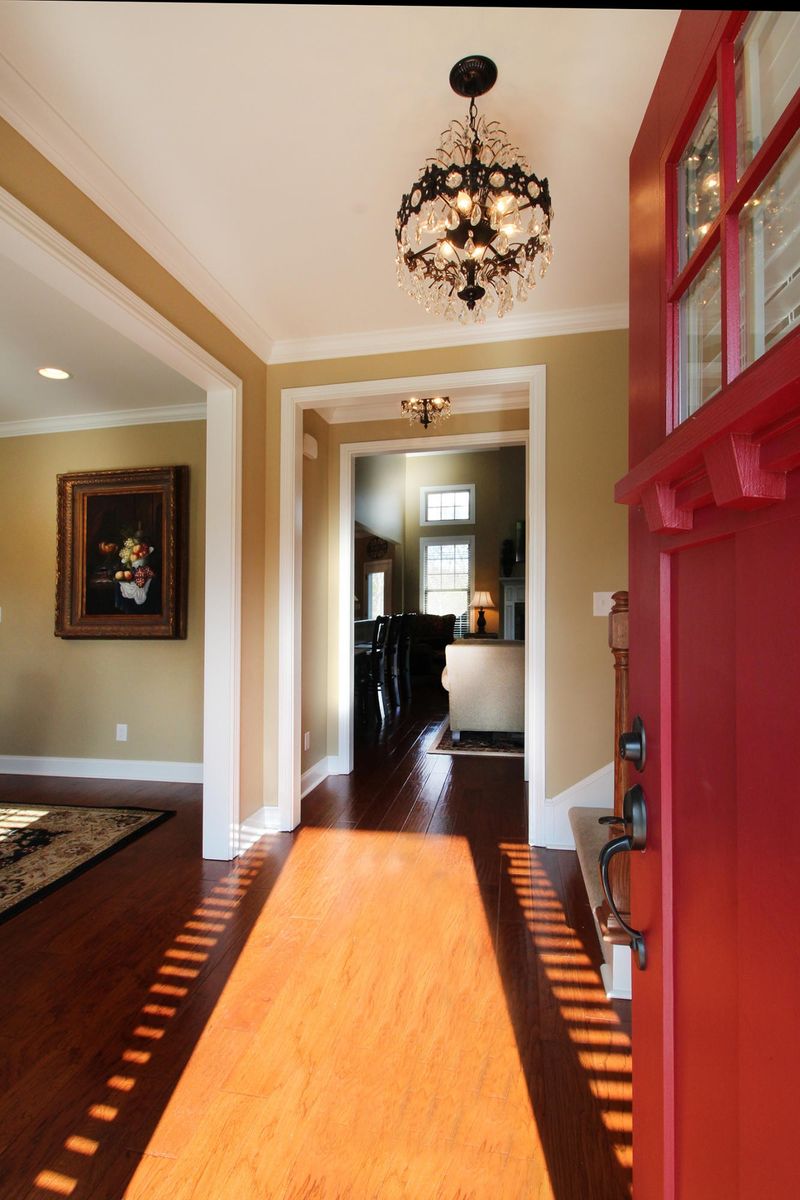 6204 Mont Richer Ave, Knoxville, TN 37918