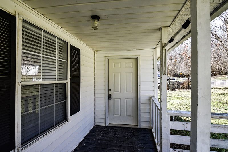 3504 Argyle Dr, Knoxville, TN 37914