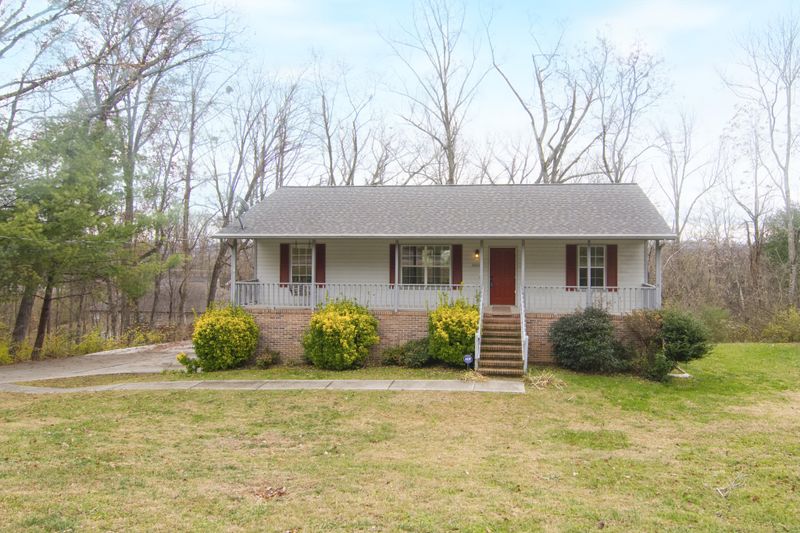 6020 Villa Rd, Knoxville, TN 37918