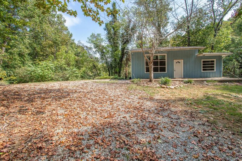 24132415 Tooles Bend Rd, Knoxville, TN 37922